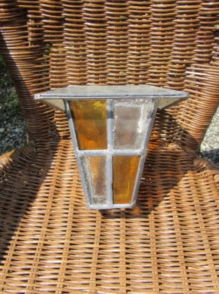 Petite lanterne en verre martelé et vitraux à électrifier, a