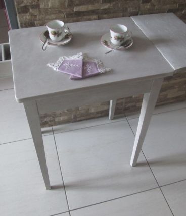 PETITE TABLE D'APPOINT  CERUSEE