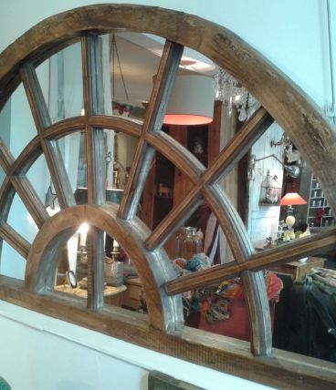 Miroir dans une imposte du XIXème