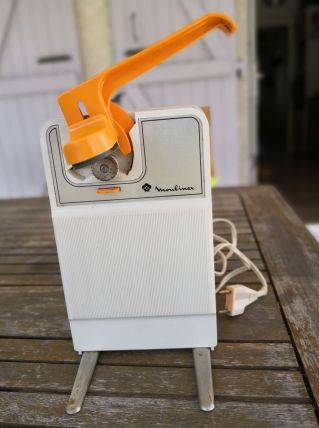 Ouvre boîte ancien orange et blanc Moulinex  