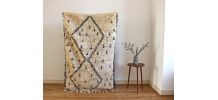 Tapis beni ouarain marmoucha tissé main au Maroc
