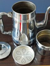 Cafetière ancienne