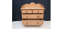  Commode en pin anglaise