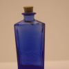 Petit flacon d'apothicaire bleu cobalt