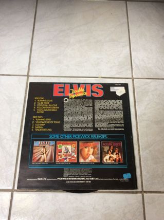 Elvis Presley 