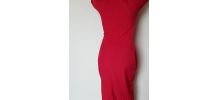 Robe rouge style rétro 