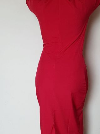 Robe rouge style rétro 