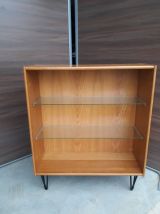 etagere avec pieds en epingle