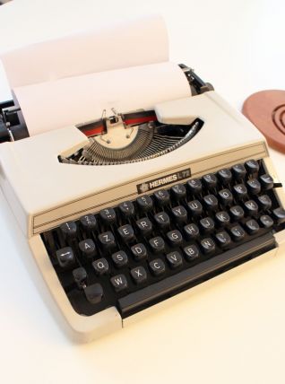 Machine à écrire vintage Hermes L 72