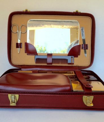 Valise nécessaire de voyage vintage