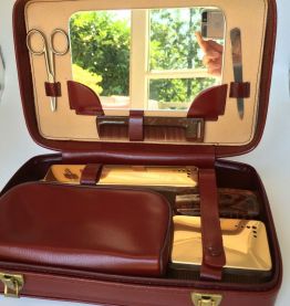 Valise nécessaire de voyage vintage