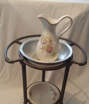 Table de toilette  ancienne