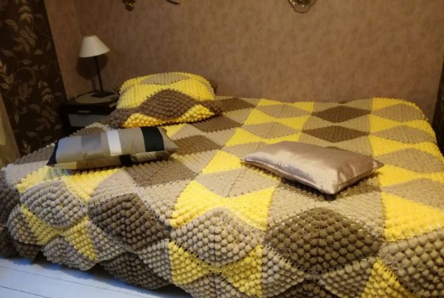 COUVRE LIT
