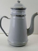 Cafetière tole émaillée blanche