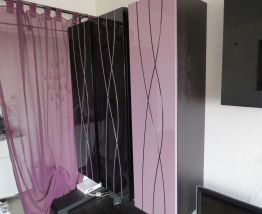 Modules verticaux Design Wave laque Noir et Parme