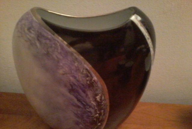 VASE EN PORCELAINE DE LIMOGE