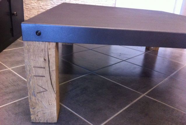 TABLE BASSE STYLE INDUSTRIEL