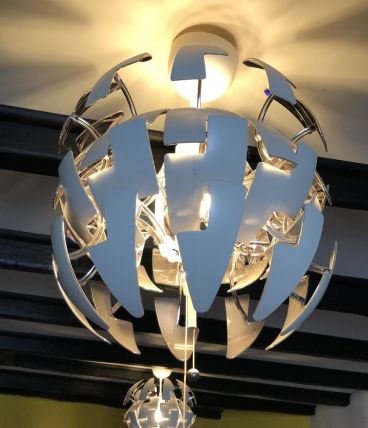 Lustre
