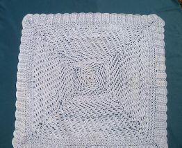 plaid , couverture au crochet ancien ,vintage