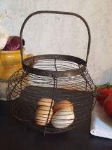 Ancien panier à oeuf en métal