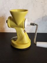 Ancien mini hachoir italien - Moplen