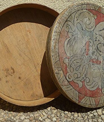 boite  ronde  en  bois  ancienne , vintage