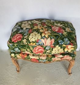 pouf tissu fleuri 