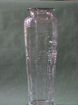 Grand vase en verre à décor floral