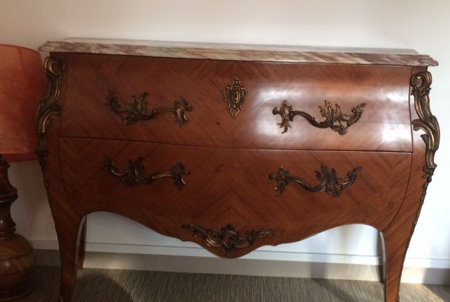 Commode