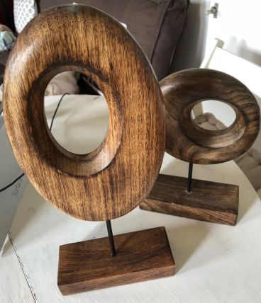 Objet de décoration sur socle