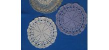 lot de 3 napperons ronds  anciens