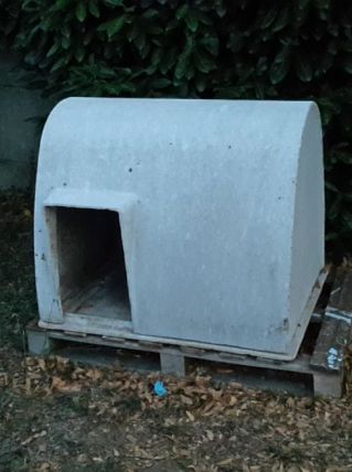 Niche WILLY GUHL. En Everit  (fibrociment ) très très rare.