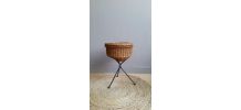 Travailleuse vintage osier pieds tripodes métal