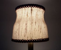LAMPE DE TABLE