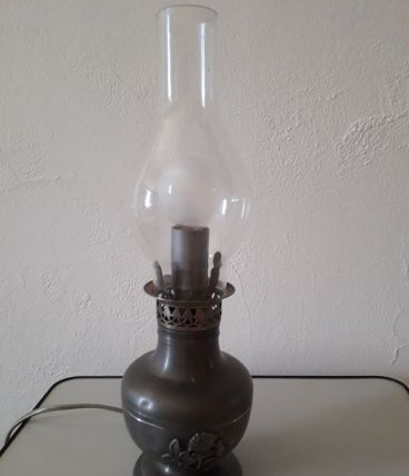 LAMPE DE TABLE