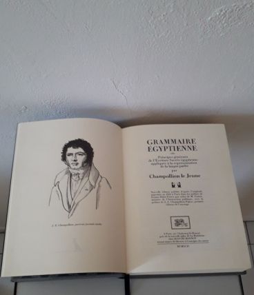 LIVRE RARE