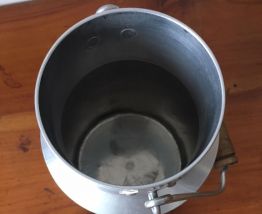 Pot à lait aluminium 1,5L années 50