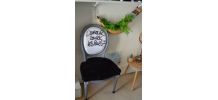 Fauteuil medaillon l'amour court les rues