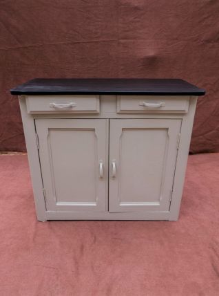 Ancien buffet parisien, couleur sable