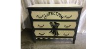 COMMODE
