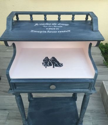 MEUBLE TABLETTE 