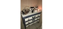 Commode 