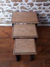 Tables gigognes