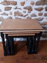 Tables gigognes