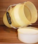 Pot à lait jaune Gilac plastique N° 1125