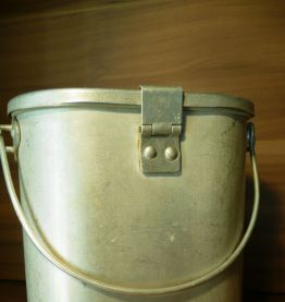 Cantine aluminium avec couvercle