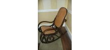Rocking chair bois et vanerie cannée