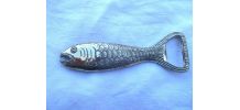 décapsuleur , poisson en metal argenté , vintage