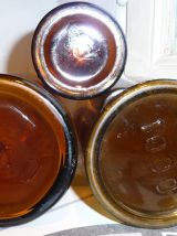 Bouteilles flacons anciens pharmacie marron en verre