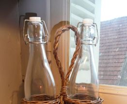 Panier de deux bouteille limonade